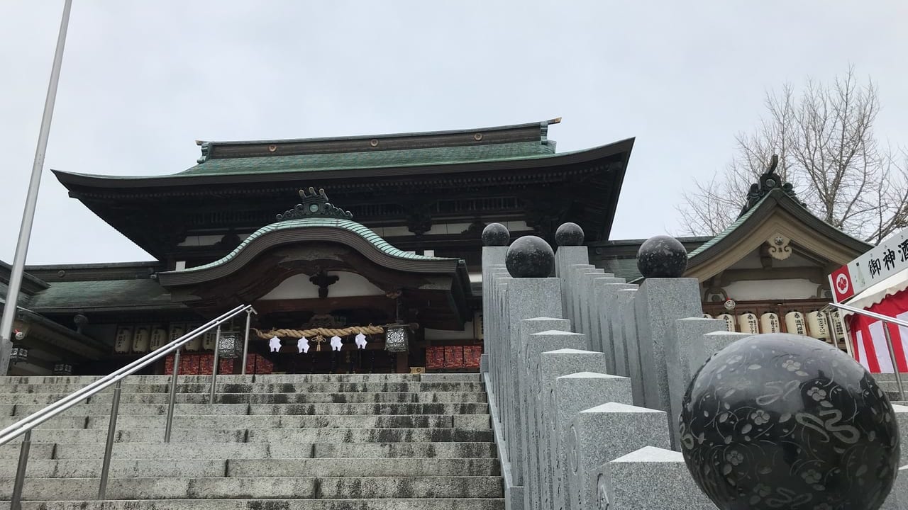 椿神社拝殿