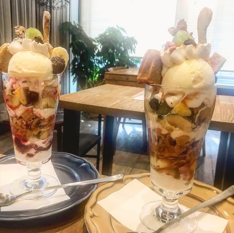 カフェフレアパフェ