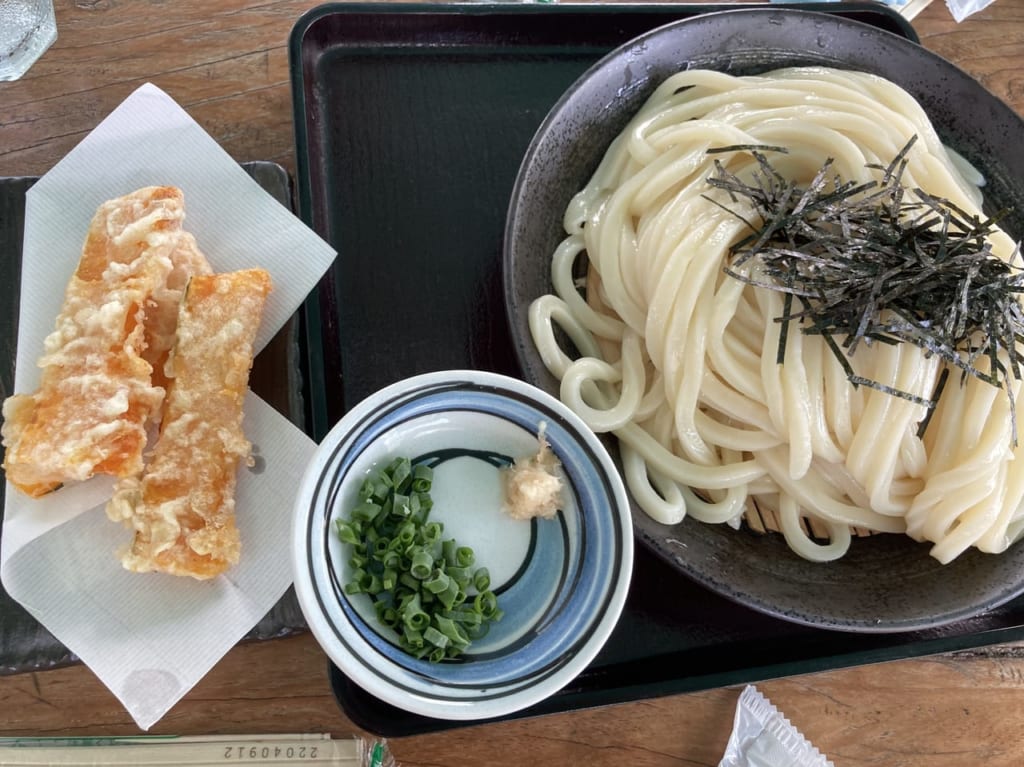 森のうどん屋しおんざるうどん