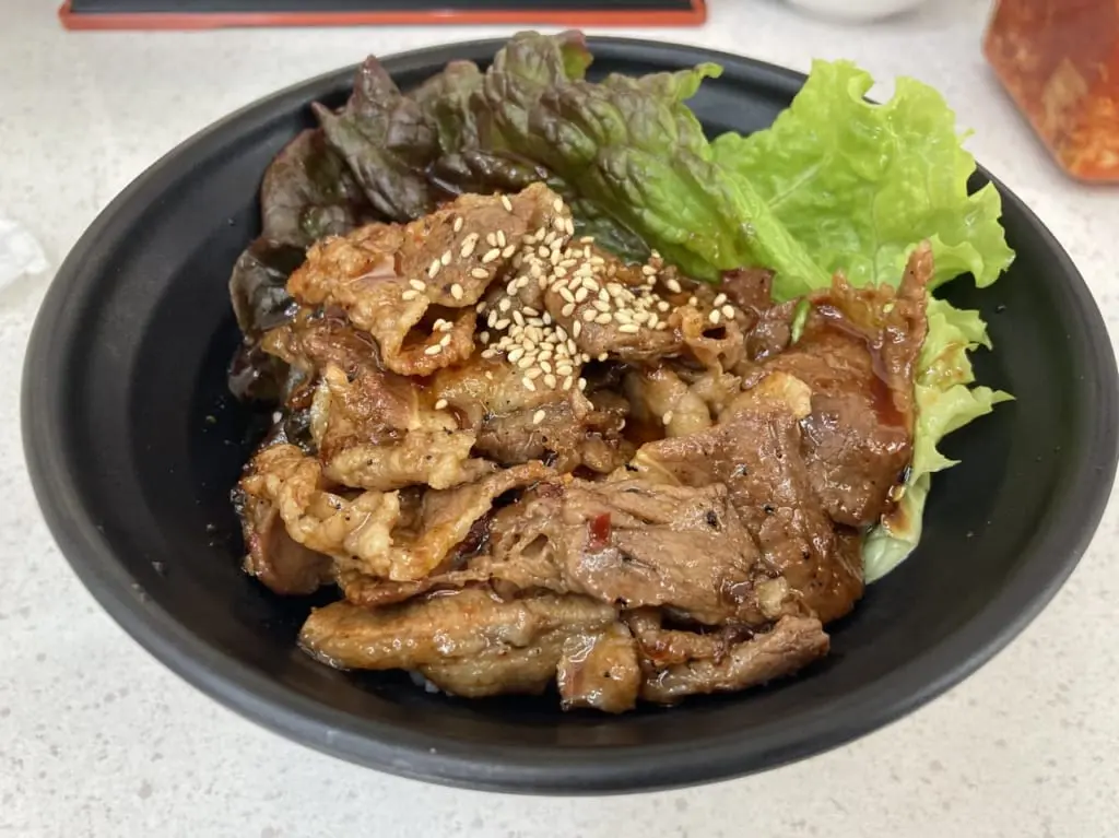 カルビ丼あらた