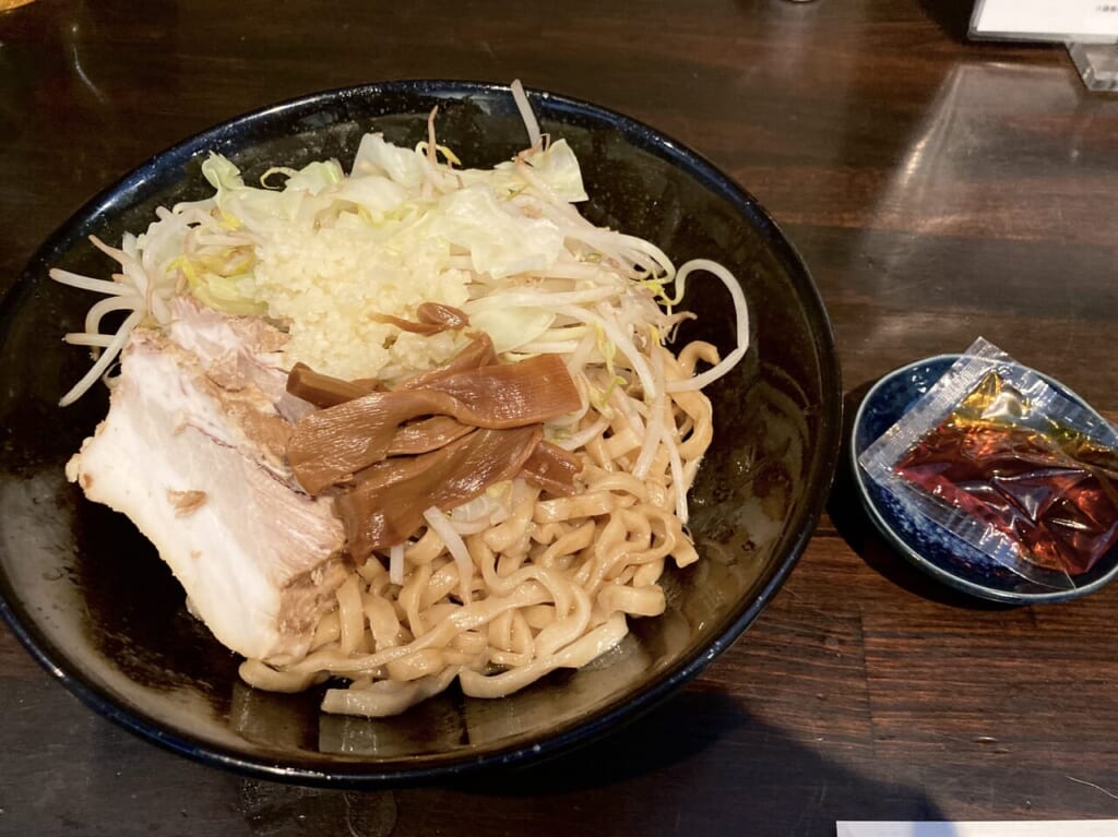 カリッジュ松山駅前店つじ田油そば