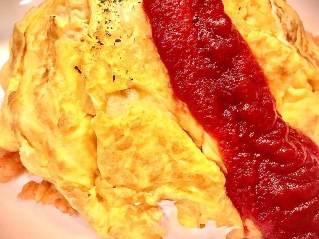 大衆食堂なみなみオムライス